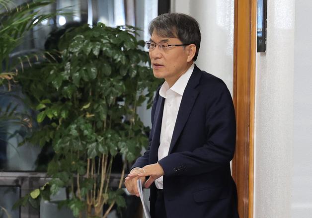 노태악 중앙선관위원장, '투표용지 사태' 이틀 만에 대국민사과(종합)