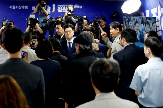 정원오 캠프 서울 의원들 "국민 기대 못 미쳐…더 노력" 