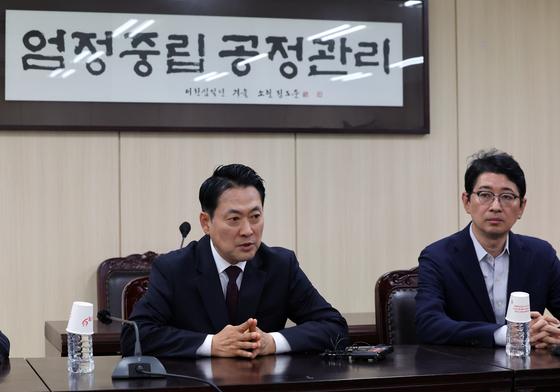 장동혁, 서울선관위 항의 방문…"국정조사·특검 반드시 실시"
