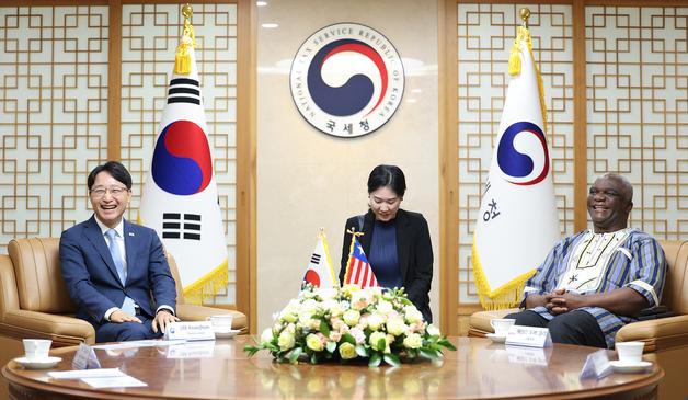국세청·라이베리아 정보교환·징수공조 MOU…고액체납자 해외재산 환수 협력