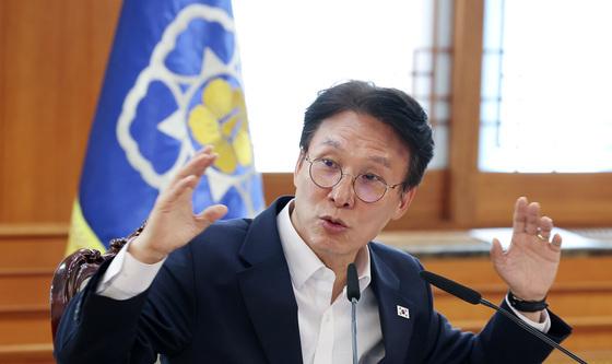 지방선거 관리 관련 대학생 간담회하는 김민석 총리