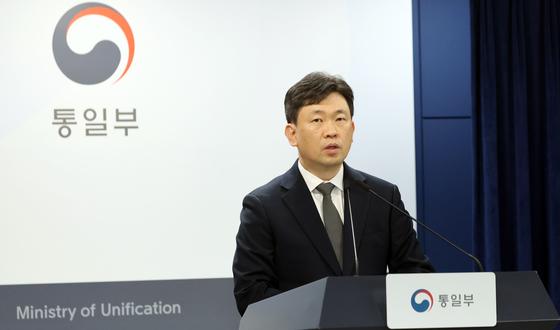 제주도, 北에 신장투석기 보냈다…남북, '두 국가' 국면 후 첫 교류(종합)