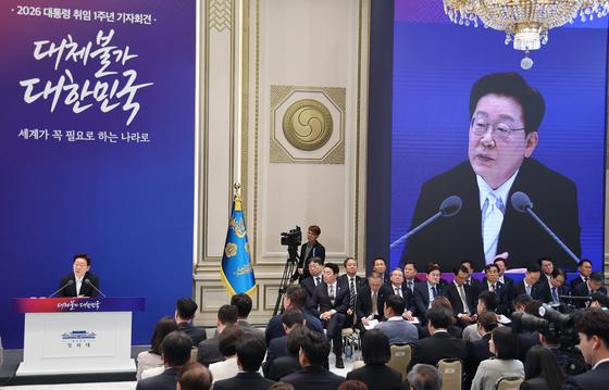 李대통령 "검찰 보완수사권 악용 국민적 우려…결론은 국회가"