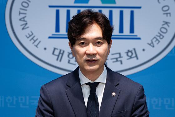 국힘 "전산조작 불가하다더니…특검 통해 선관위 서버 전면 재점검"