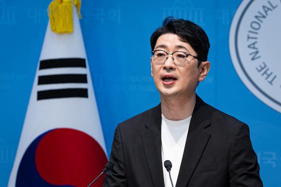 황명선 "주진우 사이버렉카냐, 김여사 손 털었다 가짜뉴스"→ 朱 "입틀막 헌소"