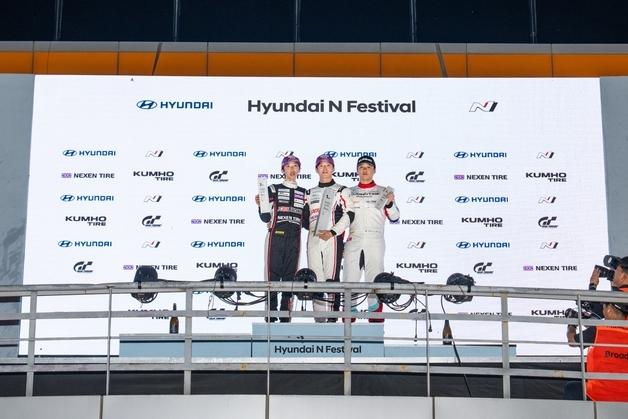 넥센타이어, 야간 레이스 더블 포디움…EV 타이어 경쟁력 입증