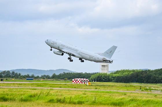軍 "네팔 지원 위해 KC-330 언제든 출발 가능"