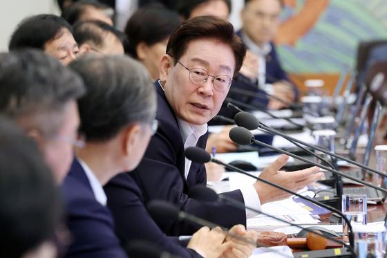 李 대통령 분당 아파트 팔렸다…인근 부동산 "매수 분위기는 잠잠"
