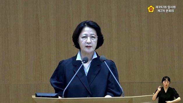 추미애 "공정·혁신·포용의 도정 이끌겠다"…경기도의회 첫 업무보고