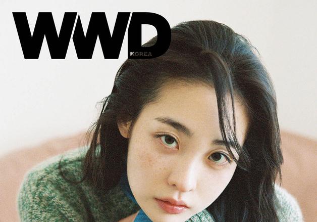'17㎏ 감량' 김민하, 전성기 미모 맞네…작은 체구와 인형 같은 얼굴 