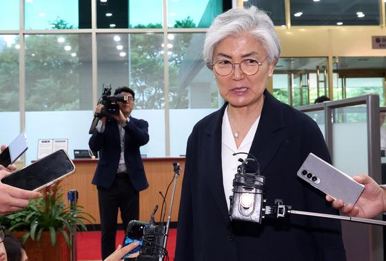 '일시귀국' 강경화 "쿠팡 이슈, 생각보다 오래가"…靑 "한미관계 의견청취"(종합)