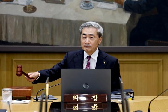 신현송 "5월 금리동결 실기 아냐…데이터 불확실했다"