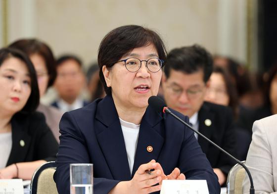 정은경 "기초연금 '하후상박' 개편…선정 기준도 중위소득으로 전환 검토"
