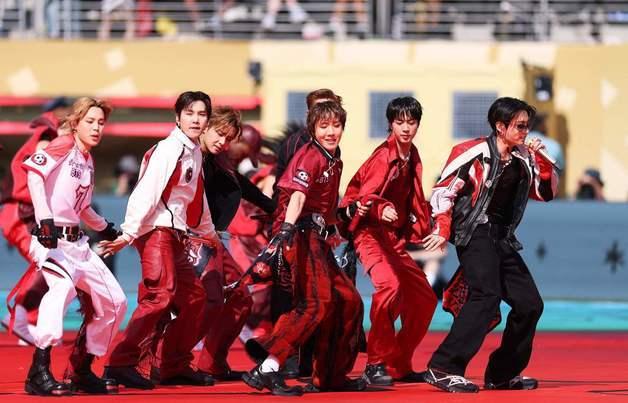 [뉴스1 PICK] BTS, 역사상 최초 월드컵 결승 하프타임쇼 장식