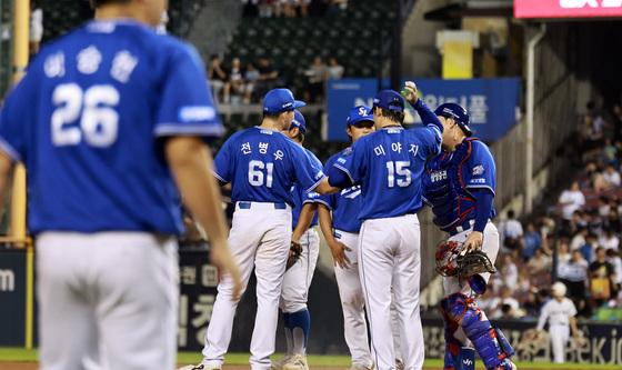 삼성, 두산에 15-4 완승