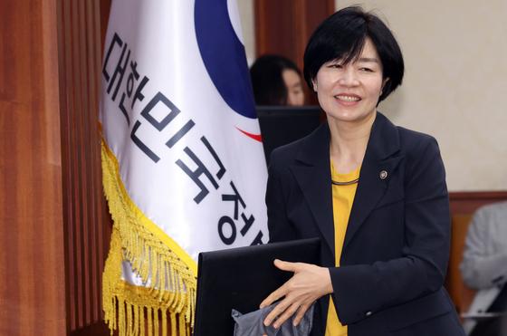 복지차관 "내년부터 농어촌에 국공립 돌봄센터…서비스 공백 메운다"