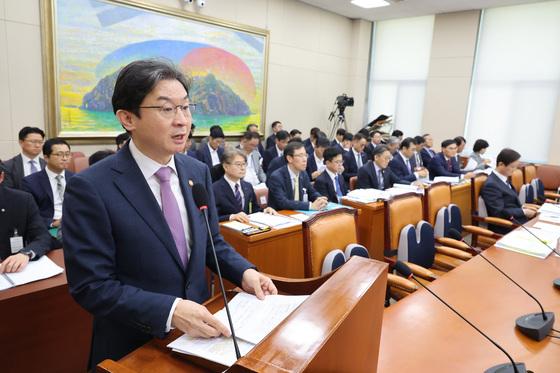 일몰 앞둔 서민금융법 개정안 국회서 표류…'기초금융보장법'까지 산적
