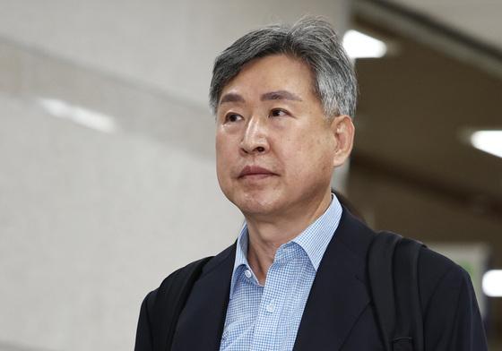 '계엄 가담' 의혹 김종욱 전 해양경찰청장 "공소사실 전부 부인"