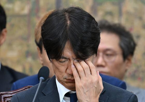  "대통령 얘기도 못 하나" VS "왜 끌어들이나"…여야, 축구협 청문회 시작부터 충돌