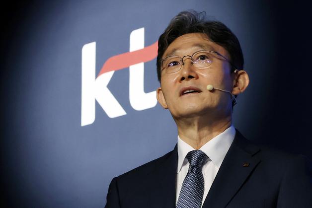 해킹 악재 털고가는 KT…AX·클라우드 두자릿수 성장(종합)