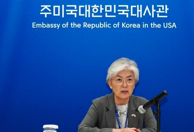 강경화 "한미 정부, 쿠팡 이슈 안정적 관리 공감대…美와 지속 협의"(종합)