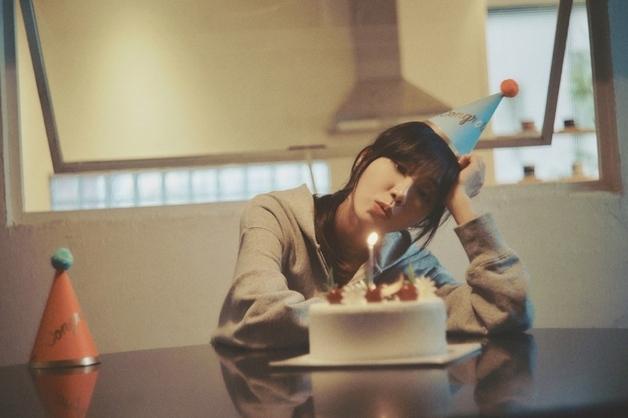솔로 신보에 담긴 '진짜 정은지'…서머 러브송 차트 반향 기대 [N이슈]