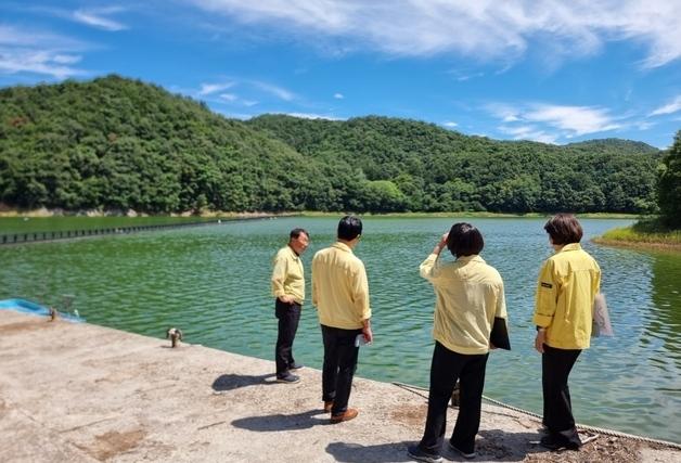 K-water 한강유역본부, 충주·횡성댐 녹조 대응…"먹는 물 안전 확보"