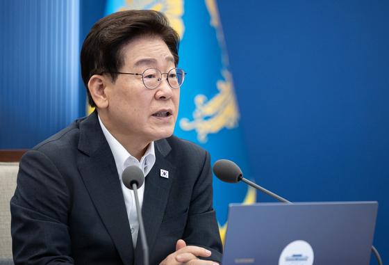 靑 "선택적 모병제, 연내 발표·내년 시행…스마트 강군 탈바꿈"(종합2보)