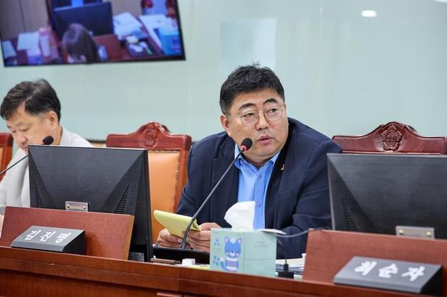'현장형 일꾼' 김진명 경기도의원 "분당 재건축, 도시 전체 다시 설계"