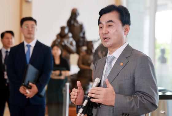 유엔사, 경비정전집행여단 창설 추진…국방 장관은 부인(종합)