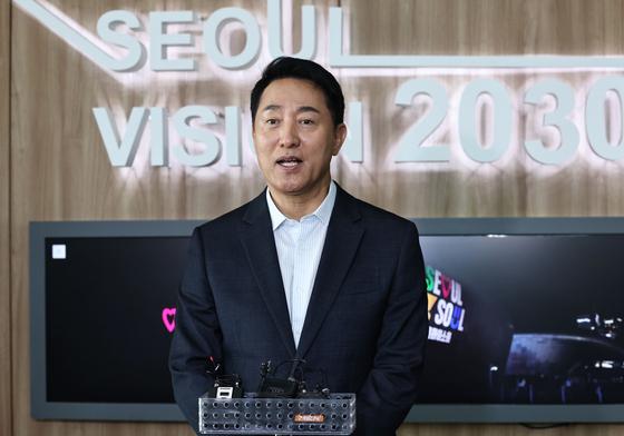서울시 '소규모 재건축·재개발 권한 구청장 이양' 반발…"실효성 없다"