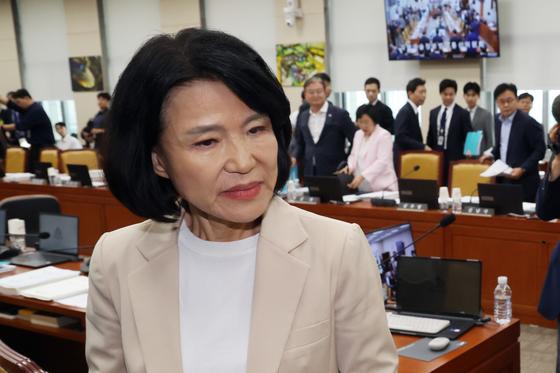 [뉴스1 PICK]'5·18 논란' 이진숙 퇴장 놓고 과방위 파행 거듭