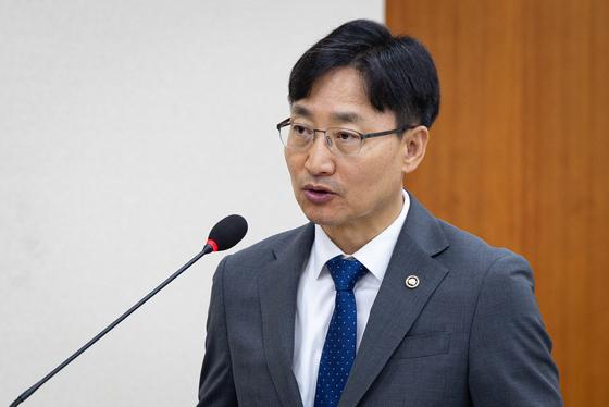 국세청장 "해외 재산은닉 체납자, 형사고발 등 모든 수단 동원해 엄단"