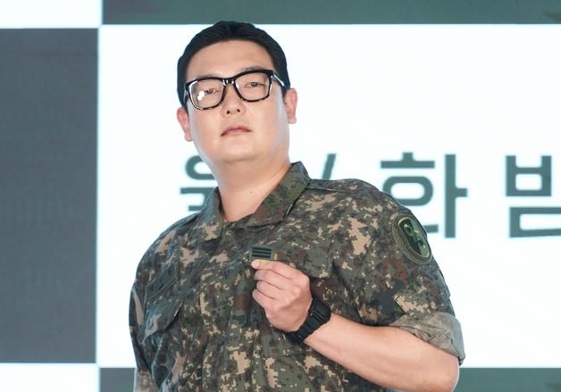 '신병4' 김민호, 5년째 군복…"'전생에 병역기피자였냐' 소리 들어" [N현장]