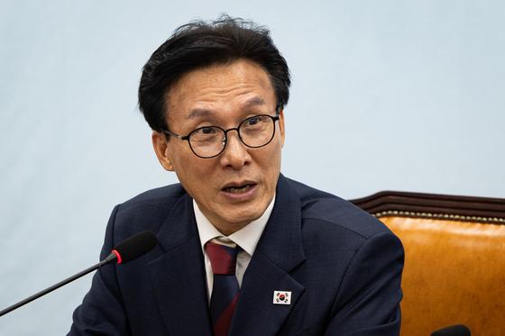 김민석, 의원들에게 "비상한 시기, 발언 신중" 입단속