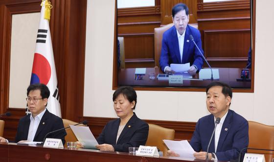 청년 취업장려금 최대 720만→1800만원 확대…수도권 청년도 받는다