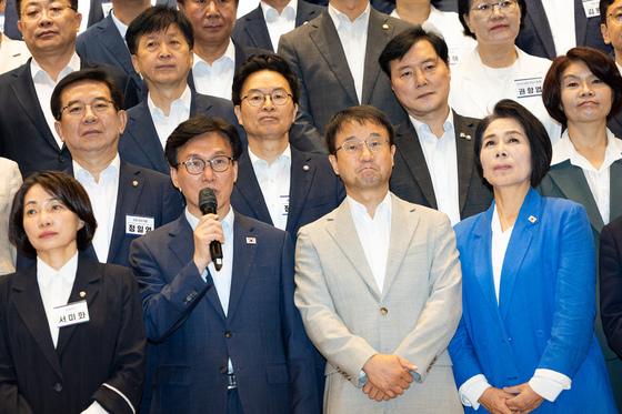 與, 특위·TF 추가 인선…주택시장안정화TF 공동단장에 한정애·권칠승