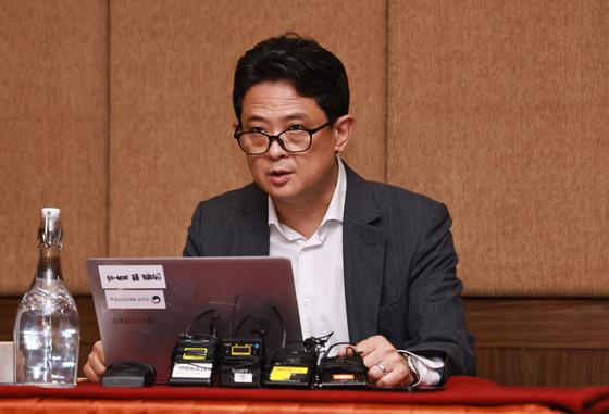 네팔군 헬기 띄워 한국인 9명 수색…홍수로 도로 유실 "접근 난항"