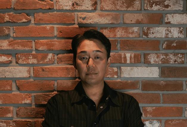 박성웅 "'오케이마담2' 위해 앞장서서 허리띠 졸라…개런티 줄였다" [N인터뷰]