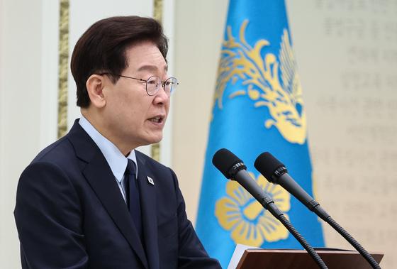 李대통령 "부동산 공급, 기존 사고방식 매달리지 말라"…13일 발표 관측
