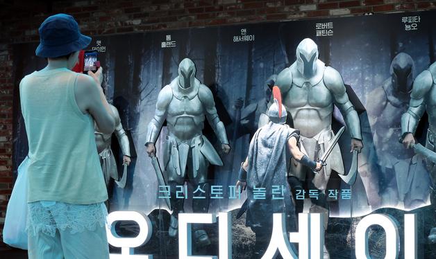 ‘오디세이’ 나흘만 누적 137만 돌파… 박스오피스 1위 기록