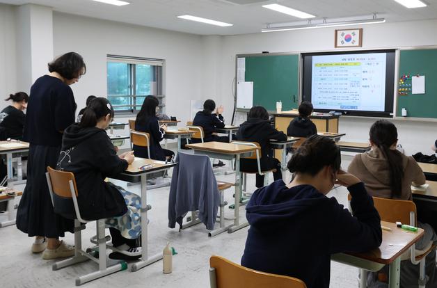 대전 9월 모의평가 1만4205명 응시…재학생 줄고 'N수생' 늘어