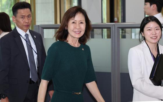 스틸 美대사, 국방부 방문해 안규백 면담…'상견례' 차원