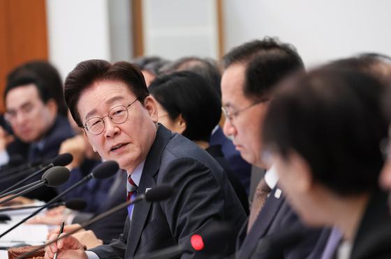 李대통령 "경찰 사건 조작·증거 은폐, 해임 정도는 해야"…감찰강화 주문