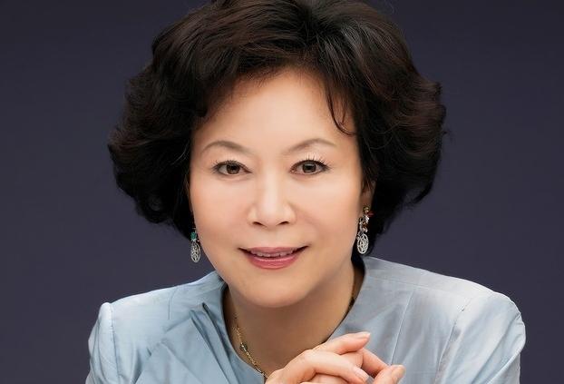 신영자 롯데재단 의장 별세…"노블레스 오블리주 표본"