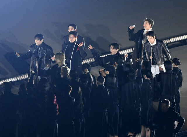 5만 아미 환호 속 돌아온 완전체 BTS…"잊을수 없는 추억"