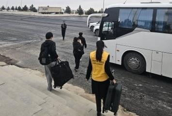 이란·이스라엘 체류 우리 국민 140명 대피…인접국 도착