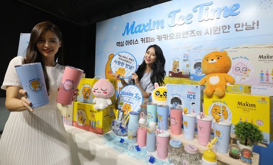 동서식품, 맥심X카카오프렌즈 스페셜 출시