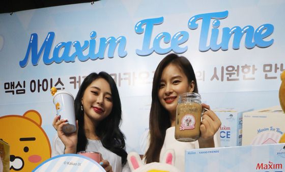 동서식품, 여름 한정판 '맥심X카카오프렌즈 스페셜 패키지'