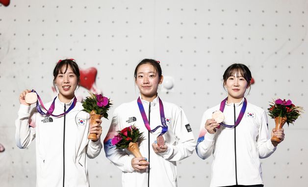 국가대표 가슴에 노스페이스, 정지민 선수 항저우 아시안게임 스포츠클라이밍 동메달